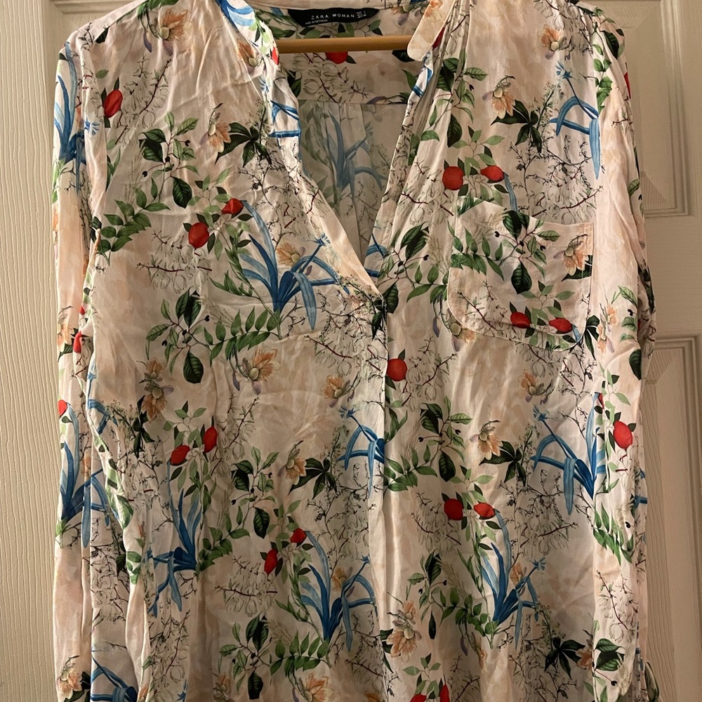 Zara Tunic w/front pocket sz Lg